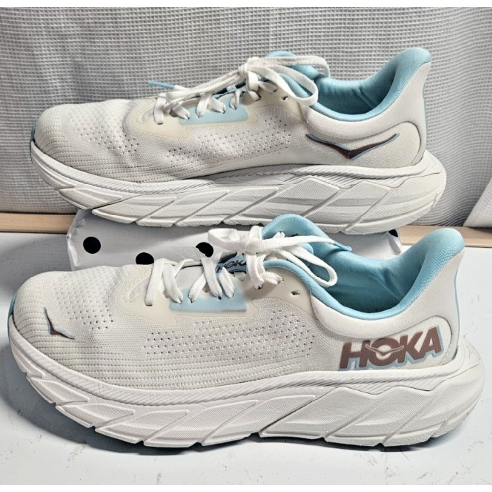 HOKA Woman ARAHI 7 white stability running shoes‎ 1147851 US 8.5B